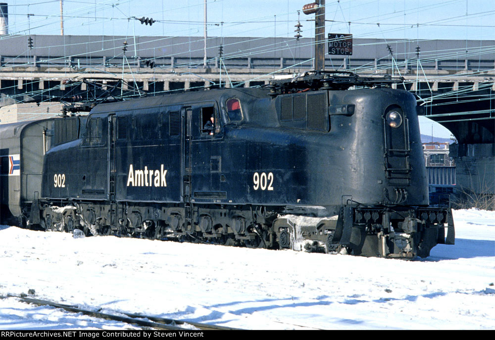 Amtrak former PC GG1 AMTK #902